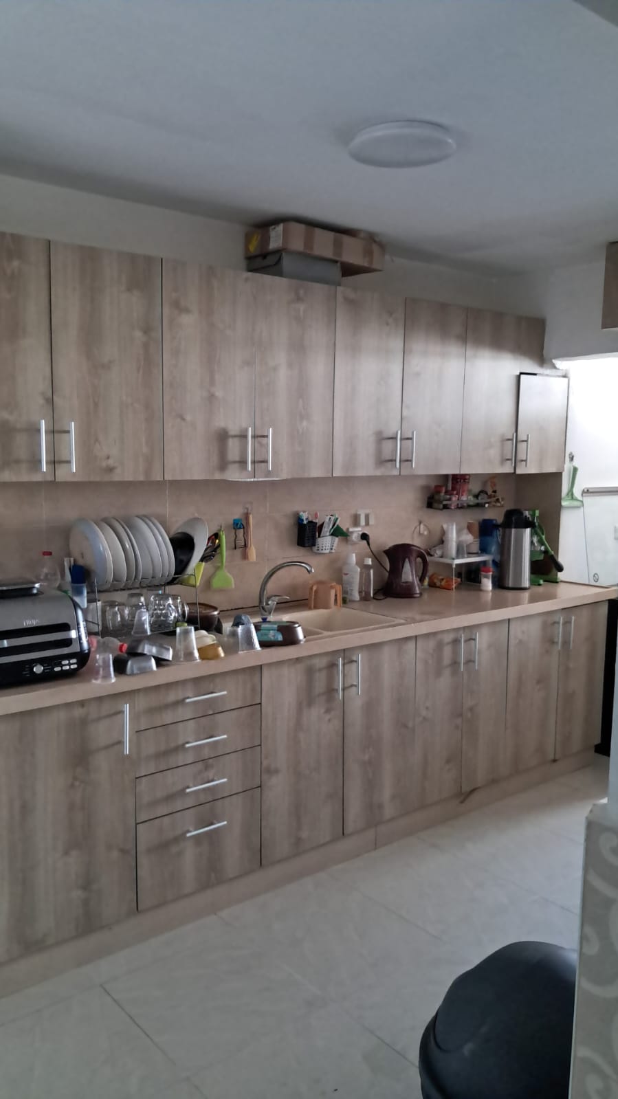 רובע ט', 5.5 חדרים. קומה 2 מתוך 3.
2,500000 ₪